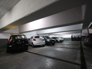 VENTA cochera estacionamiento CHACABUCO 450 metros