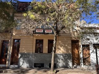 Foto 1 de Departamento antiguo en pleno centro de Colón Venta