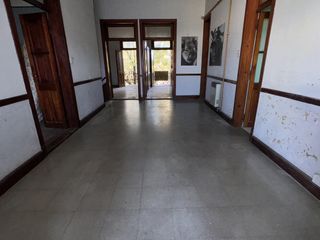 Foto 9 de Departamento antiguo en pleno centro de Colón Venta