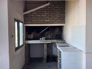 Foto 26 de Departamento antiguo en pleno centro de Colón Venta