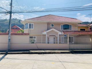 Casa en Venta en Ricaurte