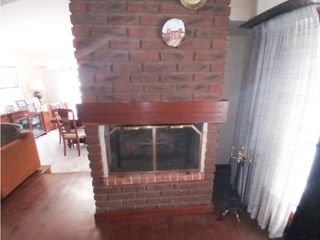 Foto 4 de CHALET 6 AMBIENTES CON LOCAL EN BARRIO NUEVA POMPEYA