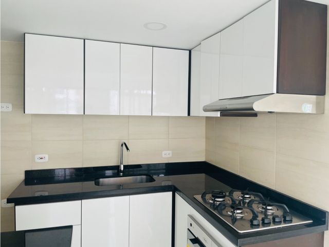 Venta de Apartamento conjunto Granate, Valle del Lili; sur de Cali