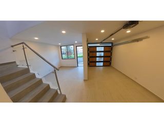 Foto 2 de VENTA CASA 122 mts2 LA CEJA SECTOR CC VIVA
