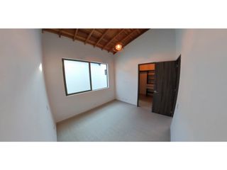 Foto 10 de VENTA CASA 122 mts2 LA CEJA SECTOR CC VIVA