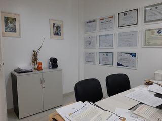 Oficina en venta microcentro Cipolletti.