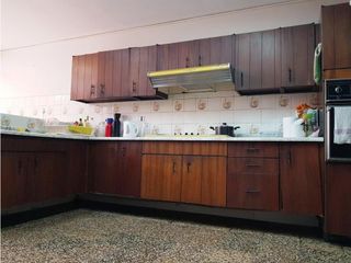 Foto 4 de Ocasión, casa, 300 m2, Av. Ayacucho, Surco, ideal Proyecto