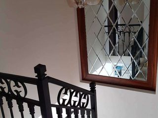 Foto 9 de Venta de casa moderna en Urb. Casalaguna/Buen financiamiento/A pocos minutos de Riocentro Dorado y Plaza Batan.
