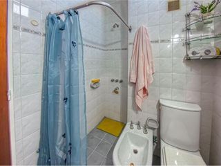 Departamento en venta - 2 dormitorios 3 baños 2 cocheras -174mts2 - La Plata