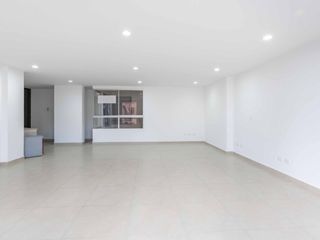 Foto 4 de oficina en venta en puente largo. Cod V8409