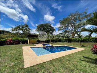 Foto 3 de Casa en arriendo en conjunto campestre Makadamia, Manizales