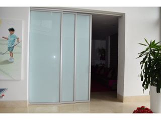 SE VENDE CASA  LINDA EN LAGOS DEL CAUJARAL