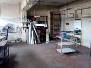 Foto 5 de Local Comercial En Venta Precio de Terreno