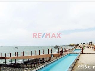 Foto 2 de Se vende lindo departamento amoblado en segundo piso con ascensor a 50 Mts. del malecón en Condominio Sotavento en Nuevo Paracas, son 8 torres de 10 D
