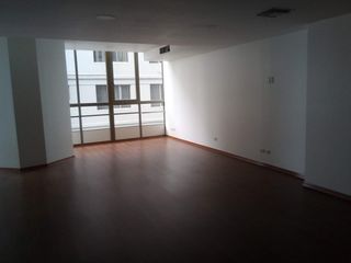 Foto 1 de Venta de gran oficina en Torres del Río (J Luna)