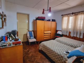 VENTA Casa 3 dormitorios. San Luis. Bolivar N°542