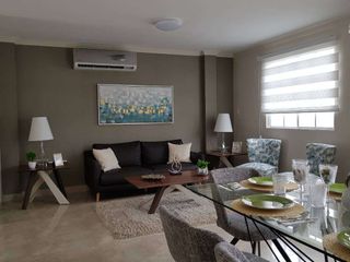 Foto 11 de Venta de casa a estrenar con acabados de lujo/Urb. Casalaguna/a 5 minutos de Riocentro Dorado.