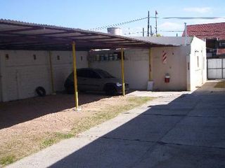 Casa en venta en Quilmes Este