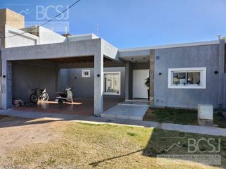 Casas en Venta en San Juan | PROPERATI