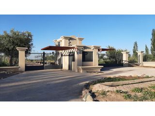 Foto 2 de LOTES EN MONTEOLIVO BARRIO PRIVADO Lujan de Cuyo Mendoza