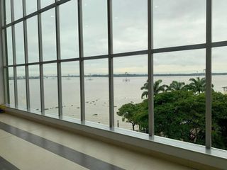 Foto 12 de Alquiler o Venta Oficina - Puerto Santana