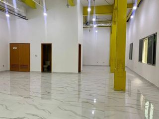 Foto 6 de Alquiler o Venta Oficina - Puerto Santana