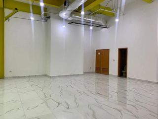 Foto 7 de Alquiler o Venta Oficina - Puerto Santana