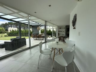 Foto 7 de Increible Casa en alquiler temporal Barrio Privado Rumenco