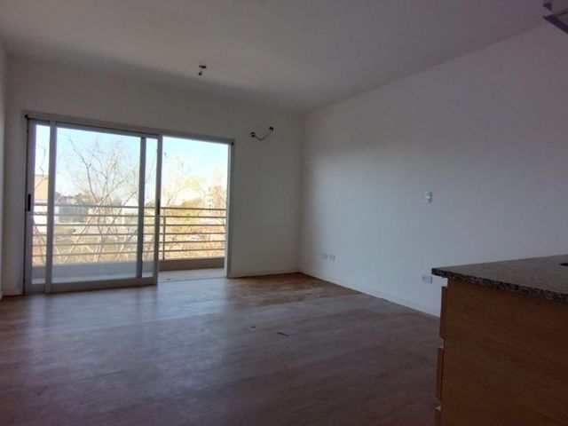 MONOAMBIENTE EN VENTA EN ESCOBAR VISTA ABIERTA.