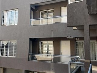 Foto 14 de VENTA EN VILLA BALLESTER , DTO. 1°PISO DE 2 AMBIENTES NUEVO CONSULTAS AL 4763-0904/4765-4181