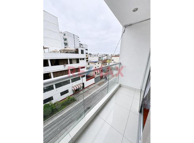 Departamento en Venta en La Calera de la Merced - Więcej