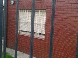 Foto 1 de Casa - Temperley Este