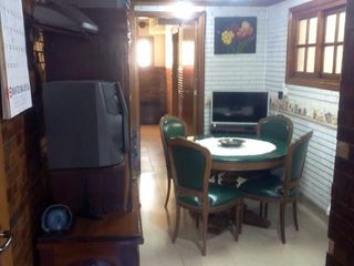 Foto 7 de PH PLANTA ALTA CON TERRAZA , AL FRENTE , 223 M2, 3 HAB