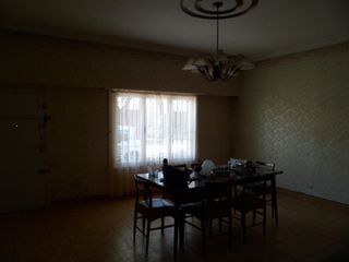 Foto 1 de URGENCIA DE VENTA PH 3 AMB.