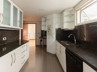 Foto 3 de apartamento en arriendo en los rosales. Cod A4056