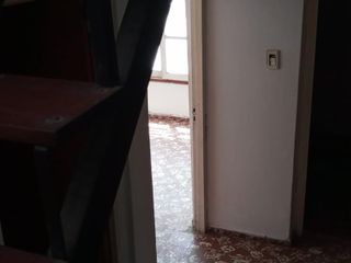 DORREGO Y JOAQUÍN V. GONZALES  2 DORM BALCÓN TERRAZA 75 M2  USD 35.000