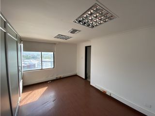 Foto 10 de ARRIENDO DE OFICINA EN ED. CENTRO EJECUTIVO - SANTA MARTA