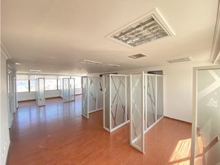 Foto 1 de ARRIENDO DE OFICINA EN ED. CENTRO EJECUTIVO - SANTA MARTA
