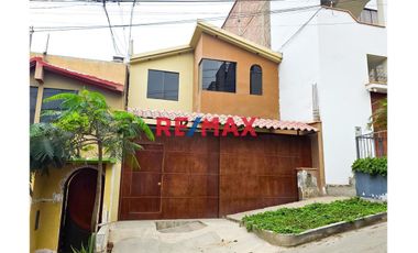 Casa en Venta en San Juan de Lurigancho - Vista 2