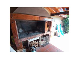 Foto 17 de CHALET DE 4 AMBIENTES CON LOCAL COMERCIAL EN SAN CARLOS