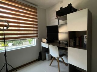 Foto 10 de apartamento en venta en urbanización la flora. Cod V16574