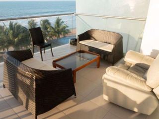 Departamento de venta Resort Playa Azul/ Tonsupa