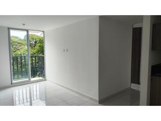 Foto 2 de Apartamento en venta sector coliseo