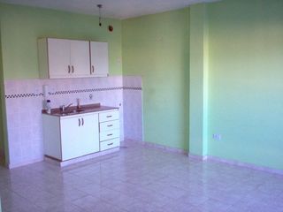 Foto 3 de Departamento en venta en Isidro Casanova