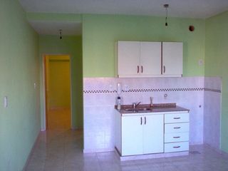 Foto 2 de Departamento en venta en Isidro Casanova