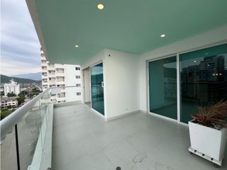 Se arrienda apartamento en Rodadero Sur, Santa Marta