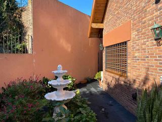 Foto 4 de Chalet en venta en Barrio Ingles