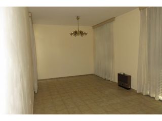 Foto 2 de CASA Bº SUPE