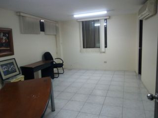 Venta propiedad Comercial para bodega / Centros Médicos, etc Centro Guayaquil
