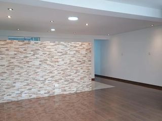 Foto 1 de Buscas un moderno y amplio departamento con cochera para tu familia ? 
Has encontrado el departamento que buscabas.

📍 Zona tranquila, Calle Q Mz L